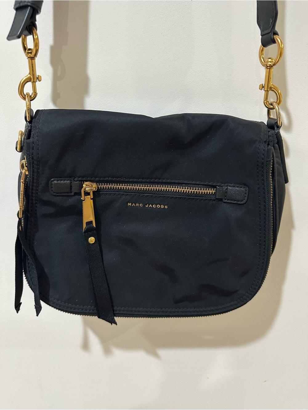 Marc Jacobs Black Nylon Crossbody Bag | Gold Hardware | EUC - Picture 2 of 6